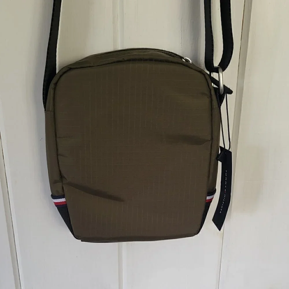 Tommy Hilfiger Nylon Reporter CrossbodyTravel Bag